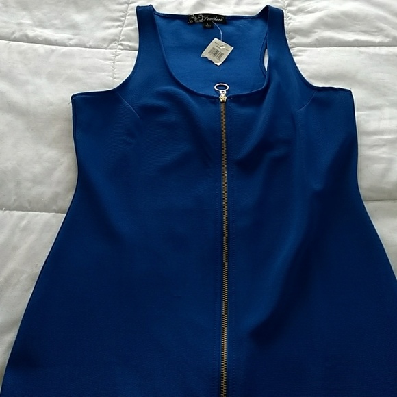 Dress - Picture 2 of 3